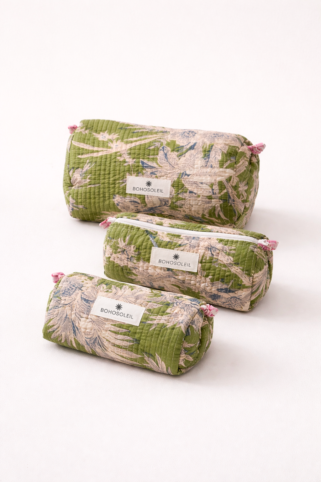 Trousses de toilette Bali par Bohosoleil vert fleurs