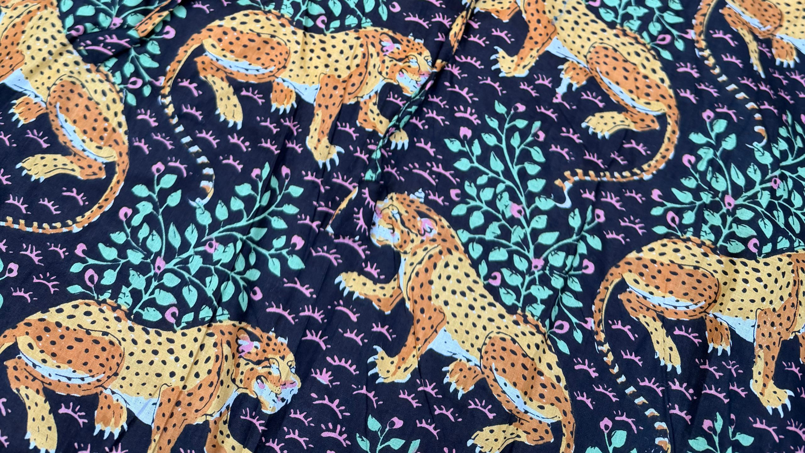 Tissus jungle : le tissu tendance jungle au meilleur prix en France