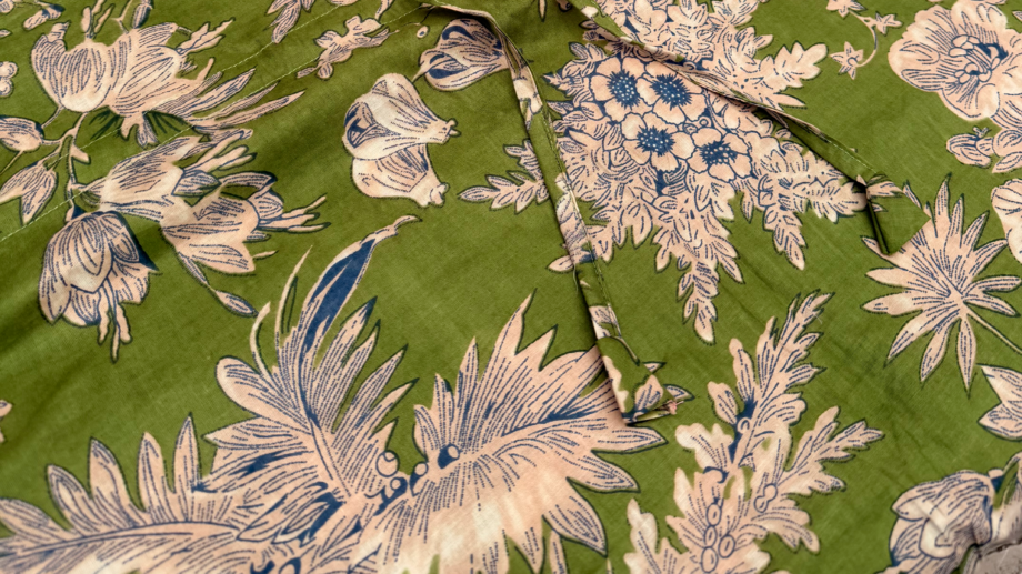 tissu block print fleurs vert