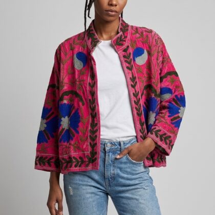 veste velours rose fuchsia suzani broderies fleurs bleues